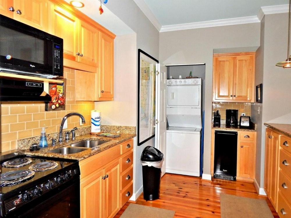 041 Fish Camp #18 Home Main image